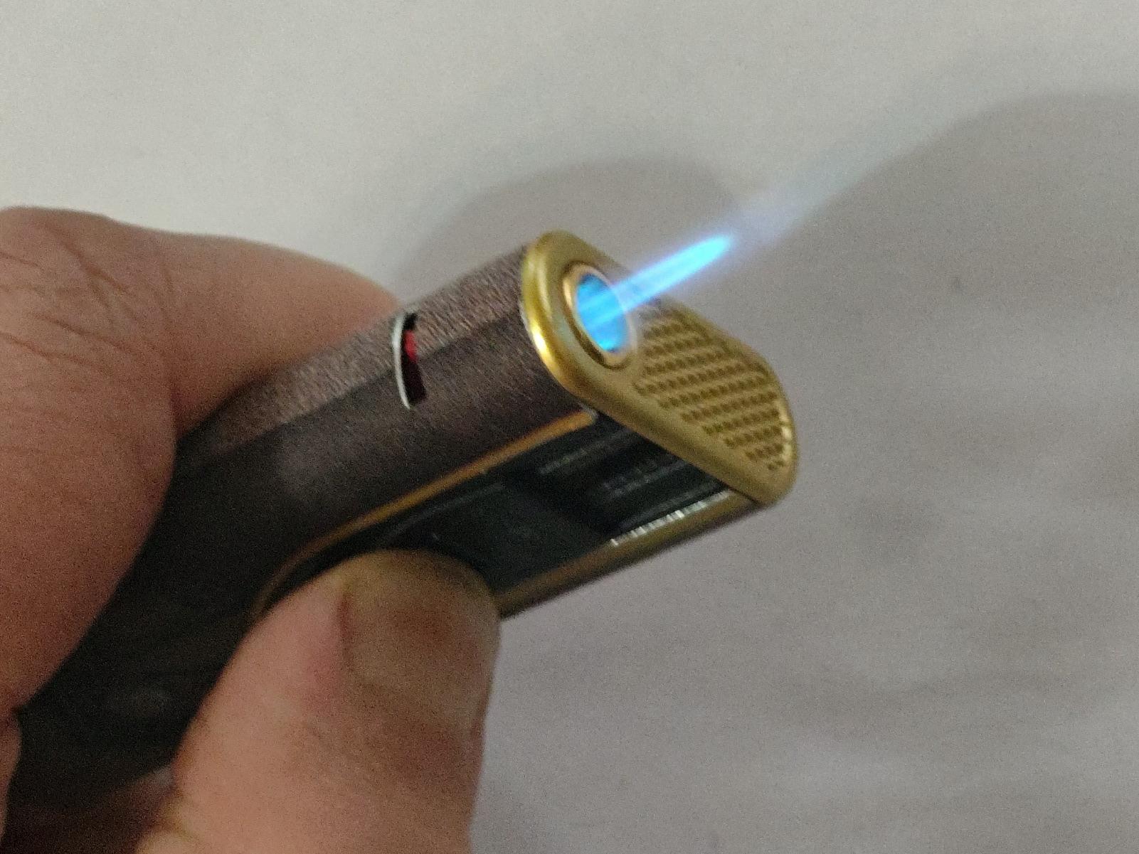 فندک اتمی طرح چرم